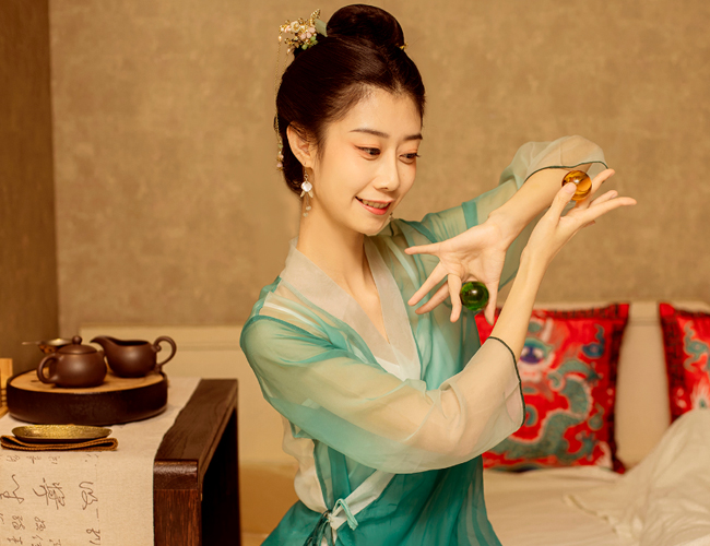 深圳龙华spa按摩会所艺师风采（七）让身沉浸,给心浴享